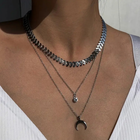 Necklace - Picture 5 of 5